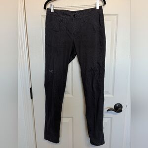 Arc'teryx Womens Murrin Dark Gray Slim Cotton Pants Sz 4 Logo Gorpcore Outdoor